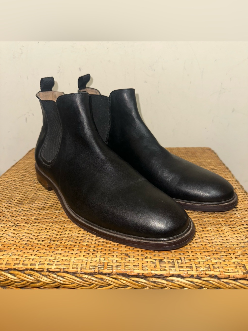 Aston Grey Pagliaga Chelsea Boot Mens SZ 10 Model Black Leather Gothic Classic